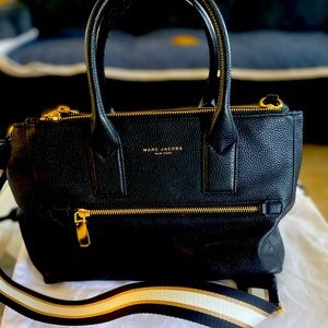 Marc Jacob’s Like New Bag with Cross Body Strap